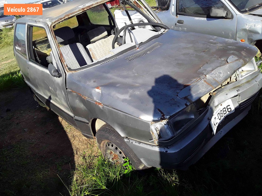 LOTE 0102 - Sucata<br />Sucata<br />Sucata<br />Sucata<br />Sucata<br>Sucata - IKZ0886<br />IDO6129<br />IHI7917<br />IIU1561<br />IIM4F55<br>IFD4D38