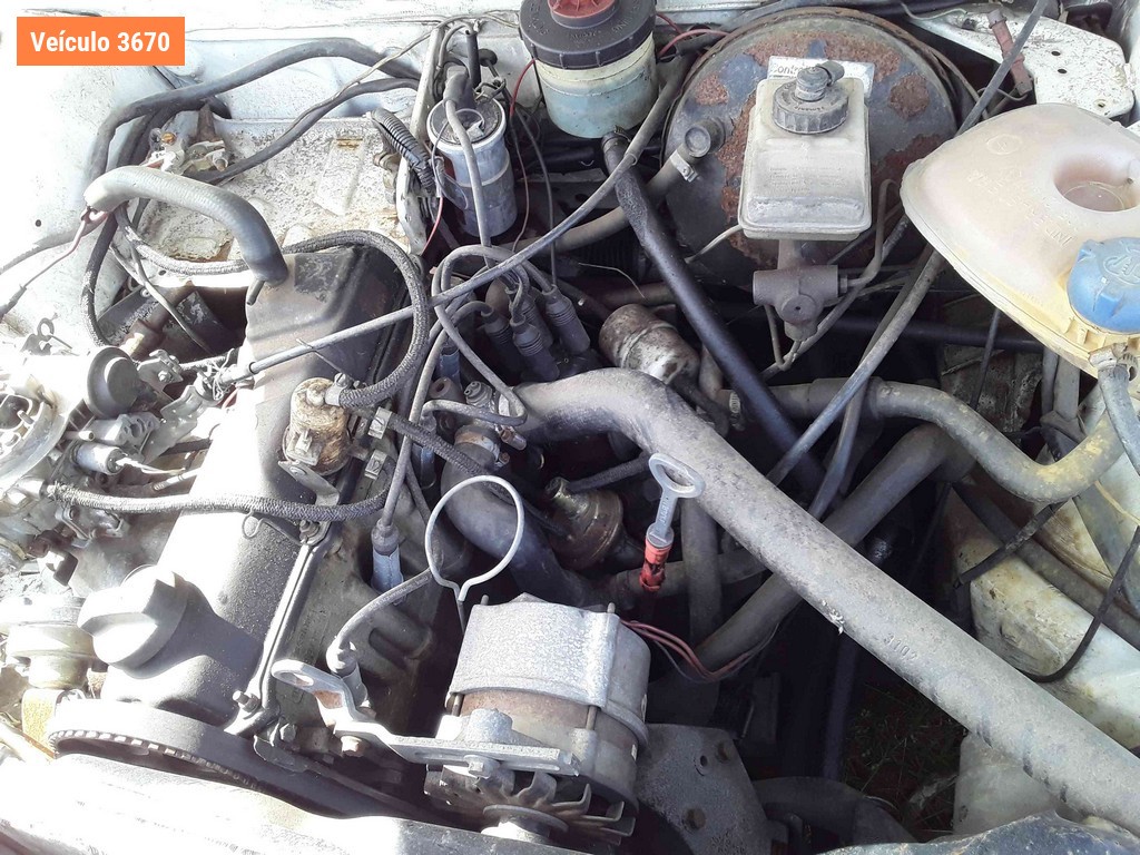 LOTE 0102 - Sucata<br />Sucata<br />Sucata<br />Sucata<br />Sucata<br>Sucata - IKZ0886<br />IDO6129<br />IHI7917<br />IIU1561<br />IIM4F55<br>IFD4D38