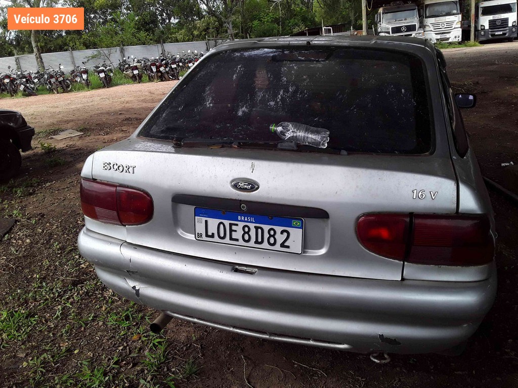 LOTE 0101 - Sucata<br />Sucata<br />Sucata<br />Sucata<br>Sucata - IEZ4922<br />DIB7005<br />IUK8C49<br />IIF1307<br>LOE8D82
