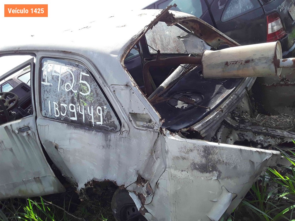 LOTE 0093 - Sucata<br />Sucata<br />Sucata<br />Sucata<br>Sucata - IFM2339<br />IBJ9449<br />IAW6784<br />IOD9468<br>MHF1J90