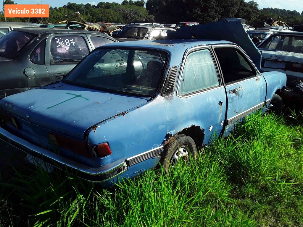 LOTE 0093 - Sucata<br />Sucata<br />Sucata<br />Sucata<br>Sucata - IFM2339<br />IBJ9449<br />IAW6784<br />IOD9468<br>MHF1J90