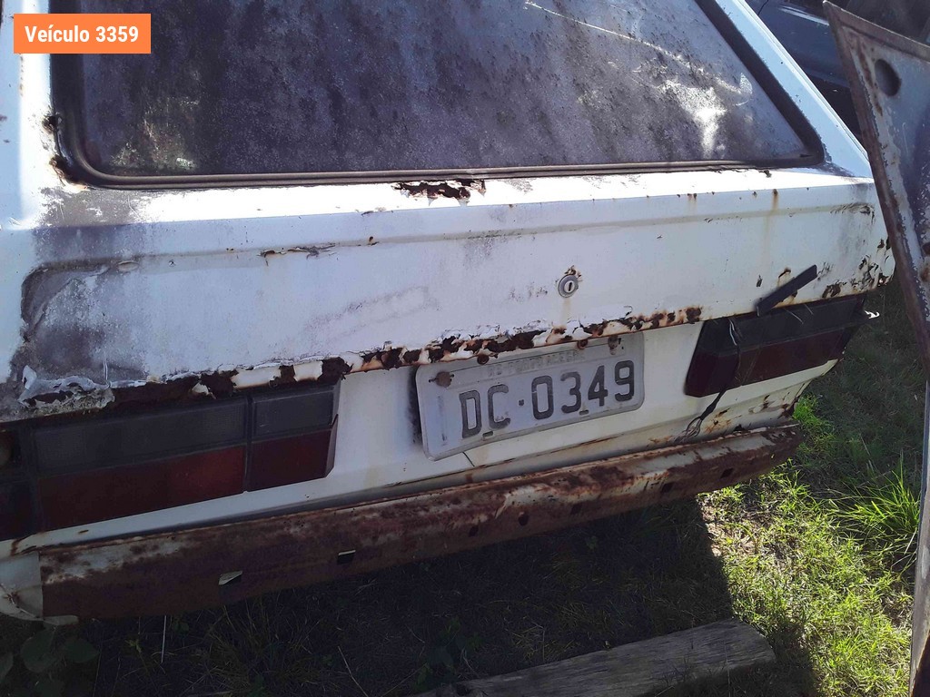 LOTE 0110 - Sucata<br />Sucata<br />Sucata<br>Sucata - LYY7733<br />IRW2424<br />IDC1059<br>IDC0349