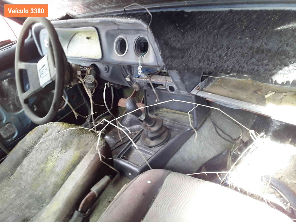 LOTE 0103 - Sucata<br />Sucata<br />Sucata<br />Sucata<br />Sucata<br>Sucata - IDA8127<br />IEG7458<br />IFC7400<br />IJB0041<br />IFJ2915<br>ICI8I97