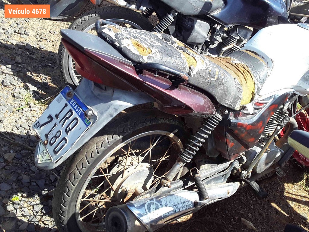 LOTE 0243 - Sucata<br />Sucata<br />Sucata<br />Sucata<br />Sucata<br>Sucata - IKL5982<br />INV1746<br />ILJ2010<br />IVQ3125<br />IOL1716<br>IRQ7I80