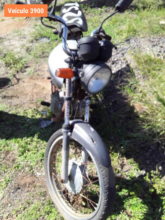 LOTE 0243 - Sucata<br />Sucata<br />Sucata<br />Sucata<br />Sucata<br>Sucata - IKL5982<br />INV1746<br />ILJ2010<br />IVQ3125<br />IOL1716<br>IRQ7I80