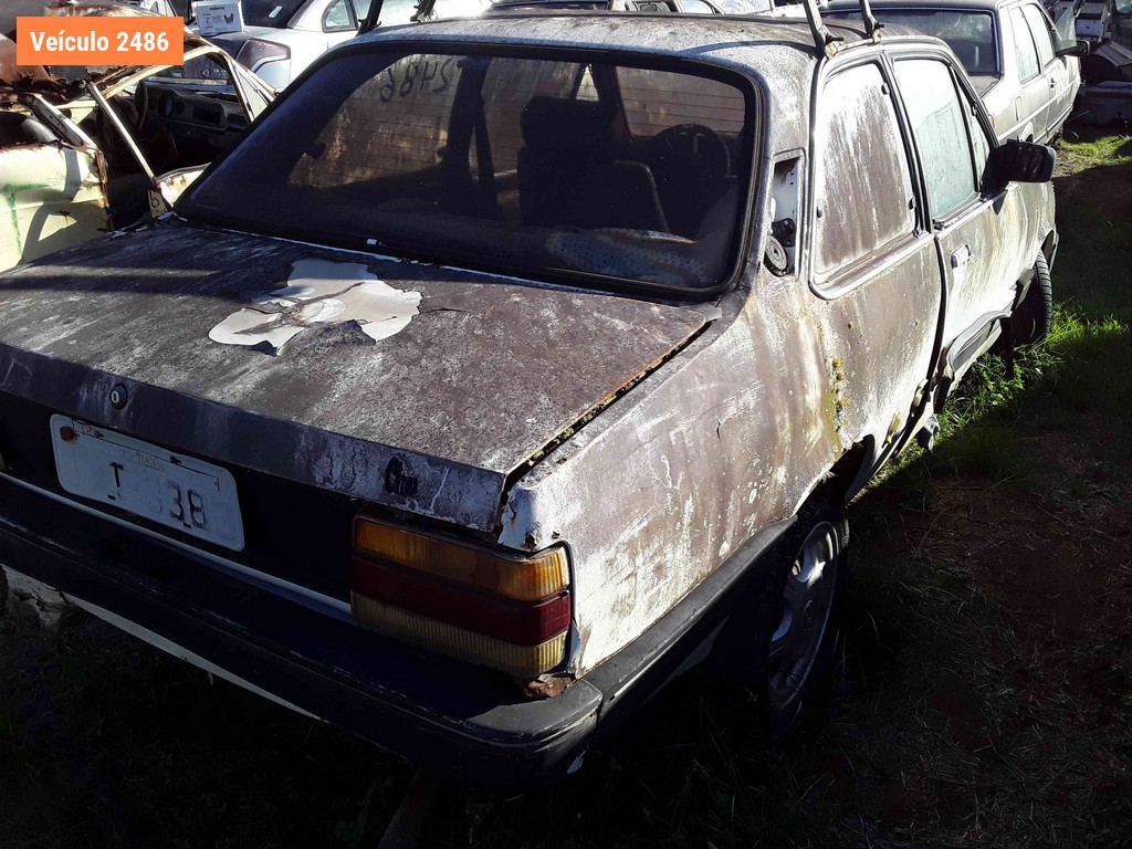 LOTE 0125 - Sucata<br />Sucata<br />Sucata<br />Sucata<br>Sucata - IAT3383<br />IPN4687<br />IHP2830<br />IBP5063<br>JAK2I31