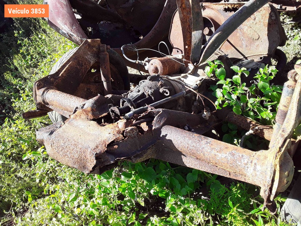 LOTE 0246 - <p>Sucata<br />Sucata<br />Sucata<br />Sucata<br />Sucata</p> - <p>IEY6818<br />IBF3802<br />MBE0540<br />JOM9727<br />IJG5005</p>