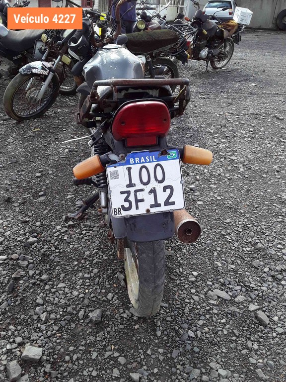 LOTE 0244 - Sucata<br />Sucata<br />Sucata<br />Sucata<br>Sucata - IMR5319<br />IOO3F12<br />JBR7I92<br />INV7243<br>JBM6A91