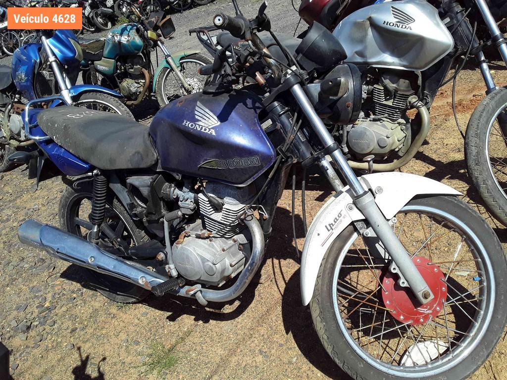 LOTE 0244 - Sucata<br />Sucata<br />Sucata<br />Sucata<br>Sucata - IMR5319<br />IOO3F12<br />JBR7I92<br />INV7243<br>JBM6A91