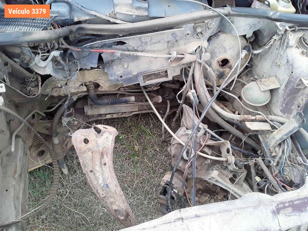 LOTE 0125 - Sucata<br />Sucata<br />Sucata<br />Sucata<br>Sucata - IAT3383<br />IPN4687<br />IHP2830<br />IBP5063<br>JAK2I31