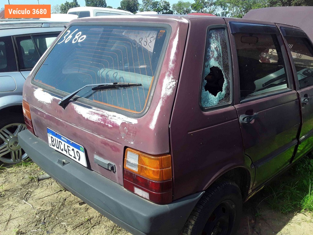 LOTE 0120 - Sucata<br />Sucata<br />Sucata<br />Sucata<br>Sucata - ICA1409<br />IGJ9426<br />LXM2245<br />IHV0250<br>IHB7649