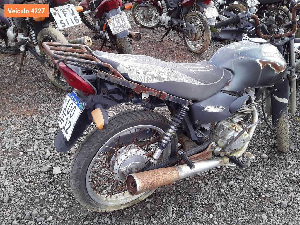 LOTE 0244 - Sucata<br />Sucata<br />Sucata<br />Sucata<br>Sucata - IMR5319<br />IOO3F12<br />JBR7I92<br />INV7243<br>JBM6A91