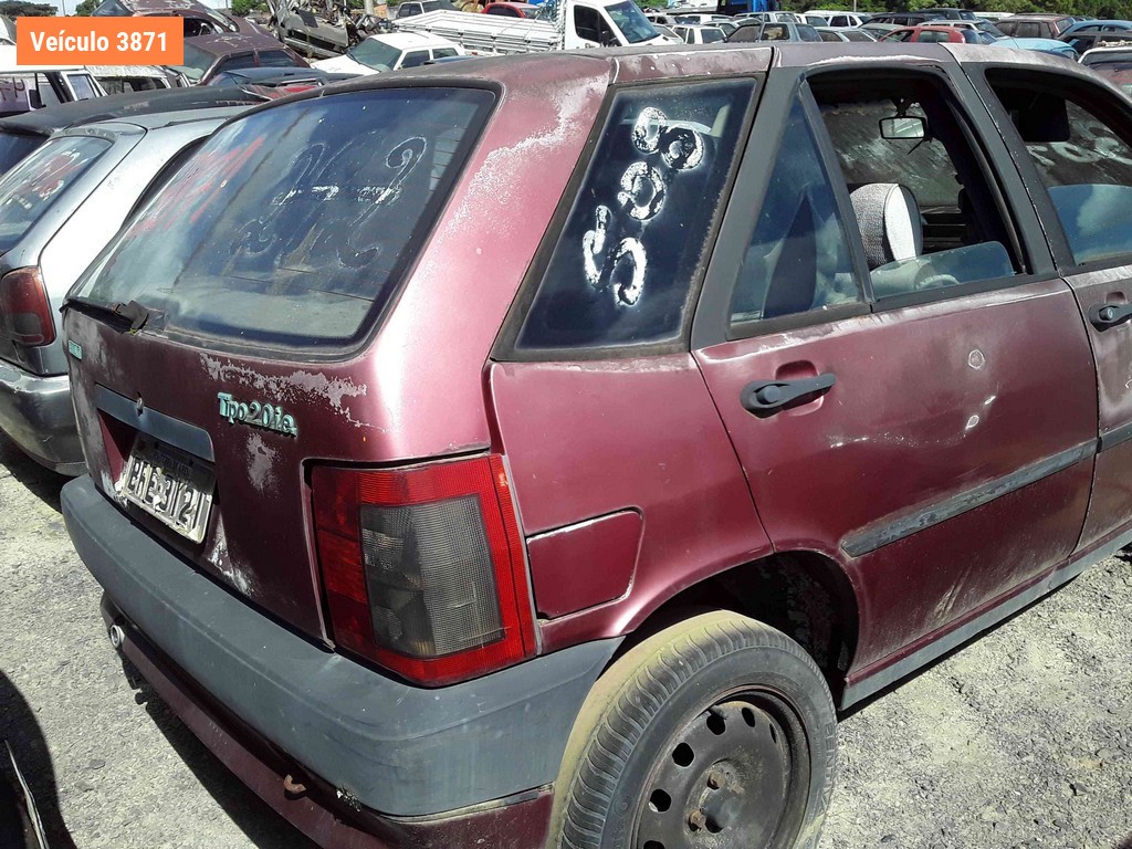 LOTE 0251 - Sucata<br />Sucata<br />Sucata<br>Sucata - BRE3121<br />IIZ6001<br />IFZ5H04<br>ICW3902
