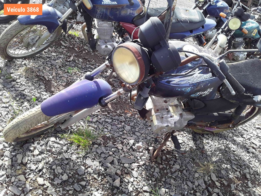 LOTE 0243 - Sucata<br />Sucata<br />Sucata<br />Sucata<br />Sucata<br>Sucata - IKL5982<br />INV1746<br />ILJ2010<br />IVQ3125<br />IOL1716<br>IRQ7I80