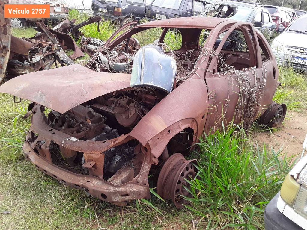LOTE 0125 - Sucata<br />Sucata<br />Sucata<br />Sucata<br>Sucata - IAT3383<br />IPN4687<br />IHP2830<br />IBP5063<br>JAK2I31