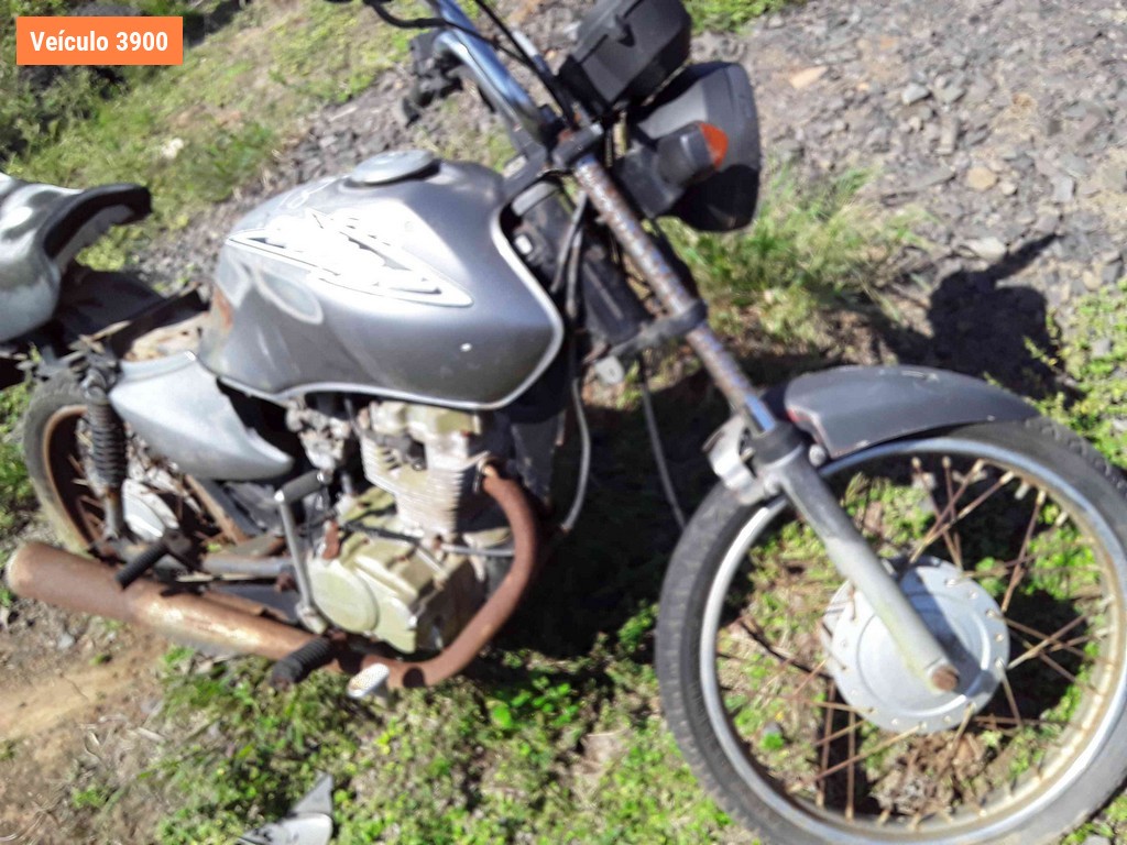 LOTE 0243 - Sucata<br />Sucata<br />Sucata<br />Sucata<br />Sucata<br>Sucata - IKL5982<br />INV1746<br />ILJ2010<br />IVQ3125<br />IOL1716<br>IRQ7I80