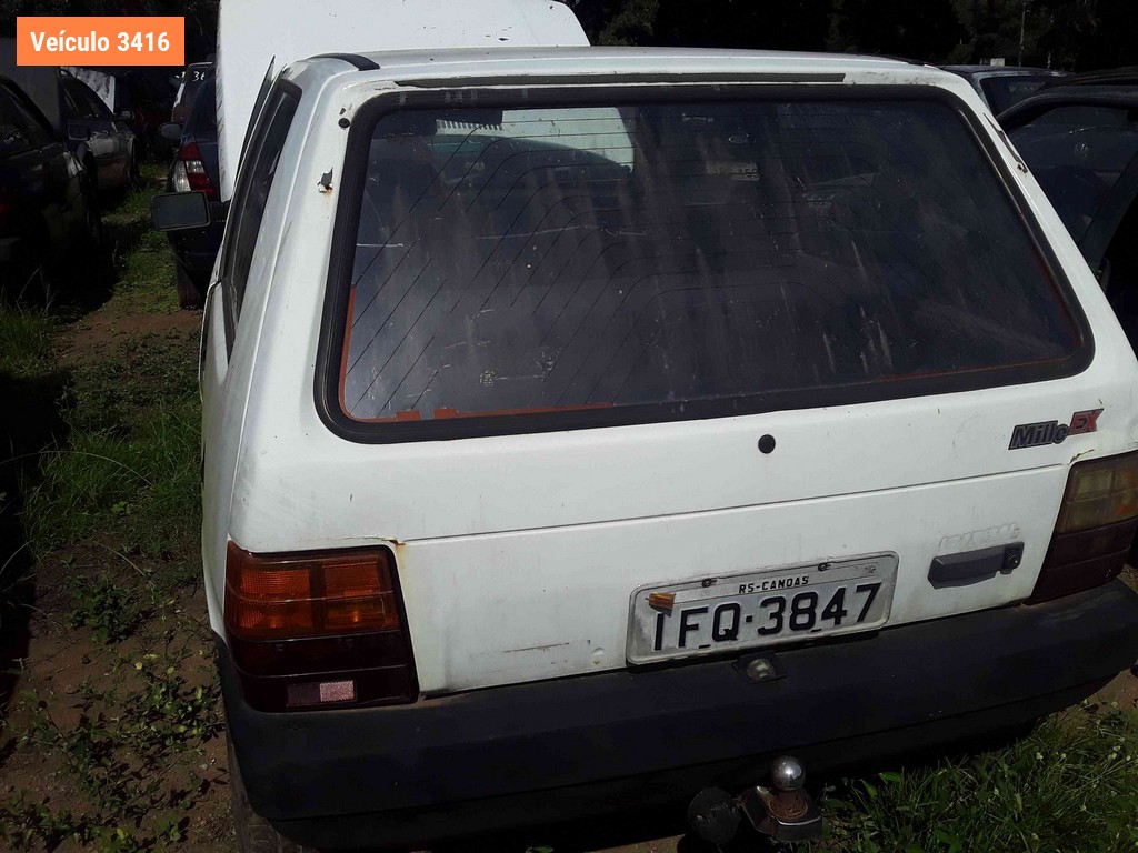 LOTE 0124 - Sucata<br />Sucata<br>Sucata - IFR1391<br />IJD8822<br>IMI4581