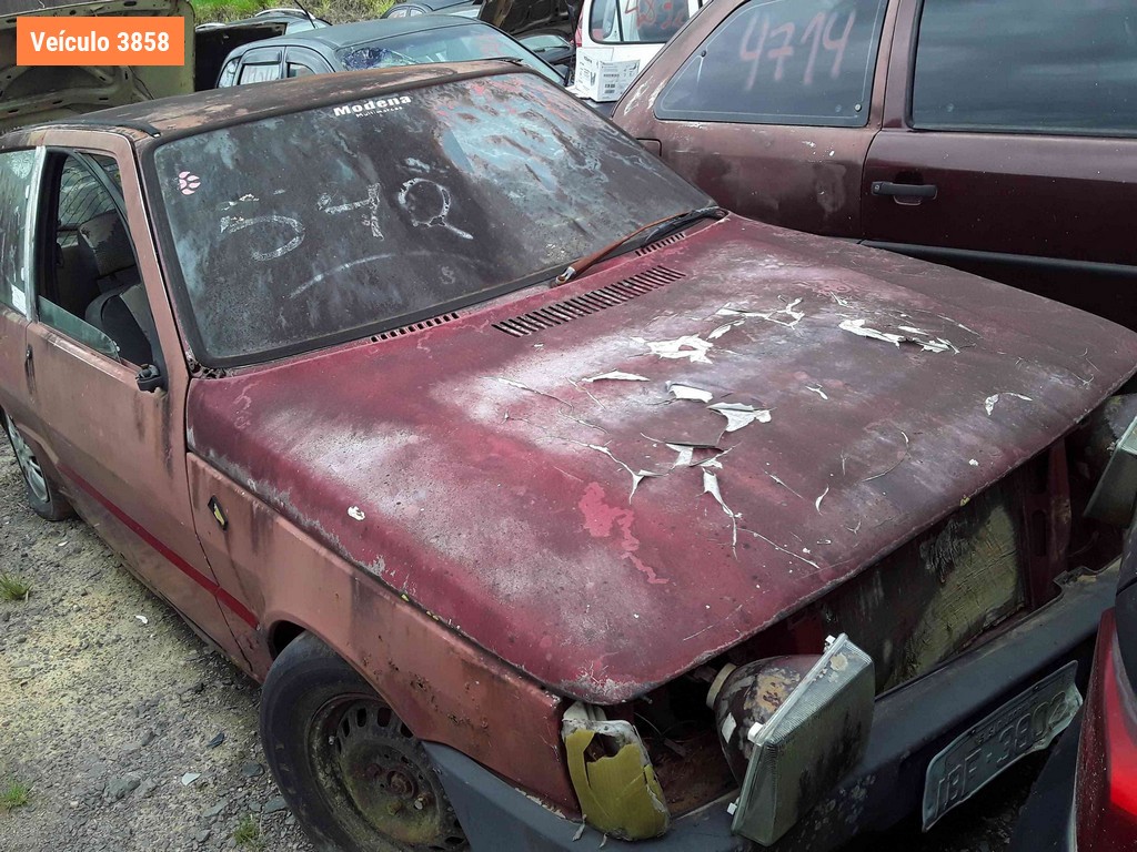 LOTE 0246 - <p>Sucata<br />Sucata<br />Sucata<br />Sucata<br />Sucata</p> - <p>IEY6818<br />IBF3802<br />MBE0540<br />JOM9727<br />IJG5005</p>