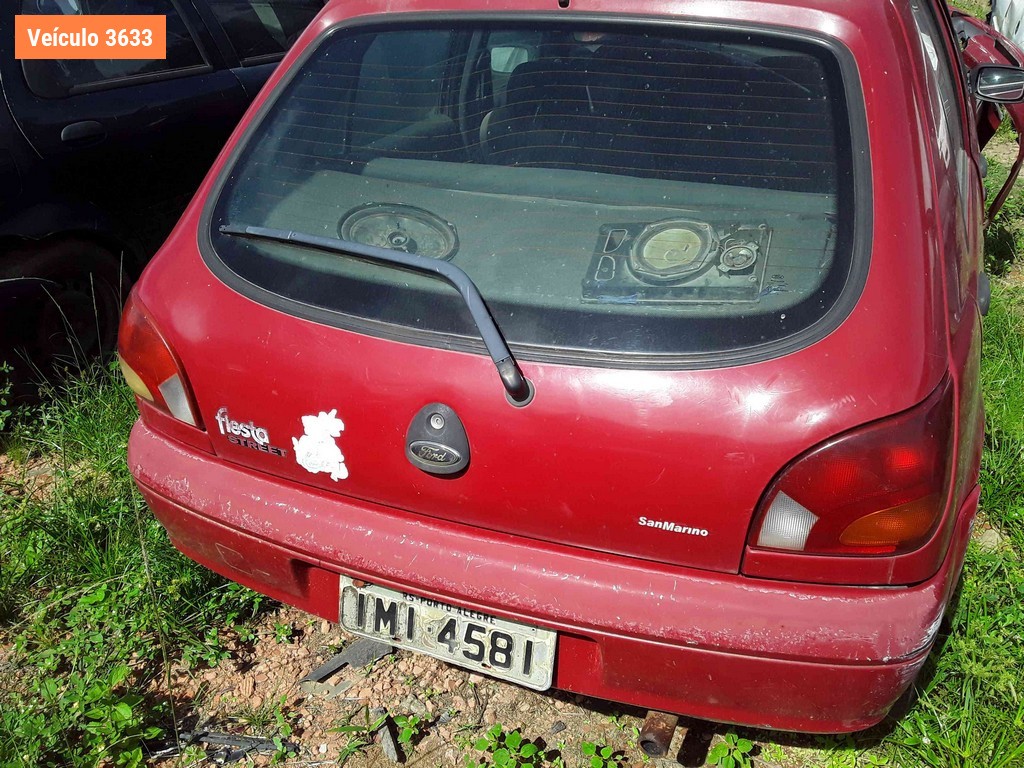 LOTE 0124 - Sucata<br />Sucata<br>Sucata - IFR1391<br />IJD8822<br>IMI4581