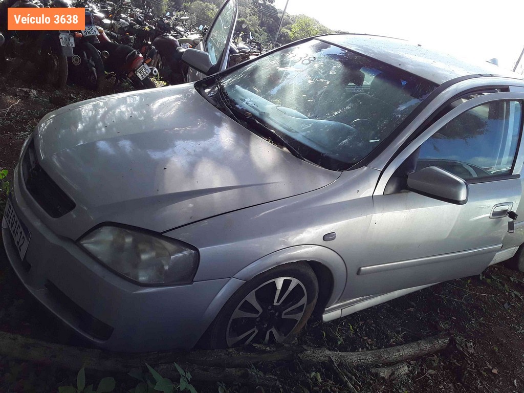 LOTE 0122 - Sucata<br>Sucata - ILL8G50<br>DIQ1F12