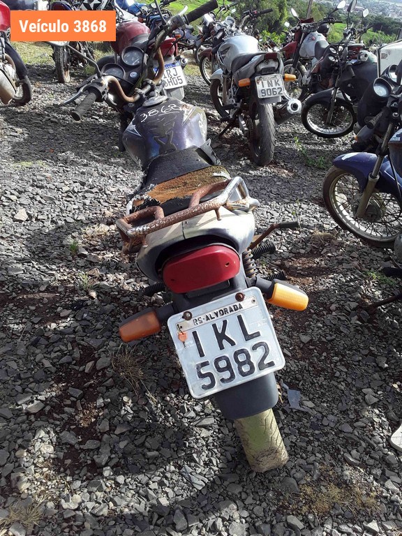 LOTE 0243 - Sucata<br />Sucata<br />Sucata<br />Sucata<br />Sucata<br>Sucata - IKL5982<br />INV1746<br />ILJ2010<br />IVQ3125<br />IOL1716<br>IRQ7I80