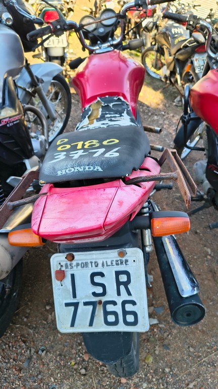 LOTE 0180 - Conservado - ISR7766