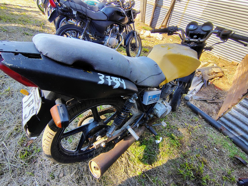 LOTE 0184 - Conservado - IPS4171