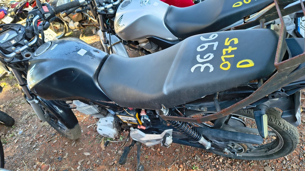 LOTE 0175 - Conservado - IXC9G75